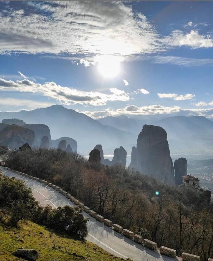 Holiday Meteora A Kalambaka Exterior photo